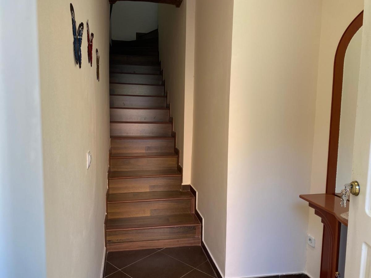 La Andana Apartment Macastre Exterior photo